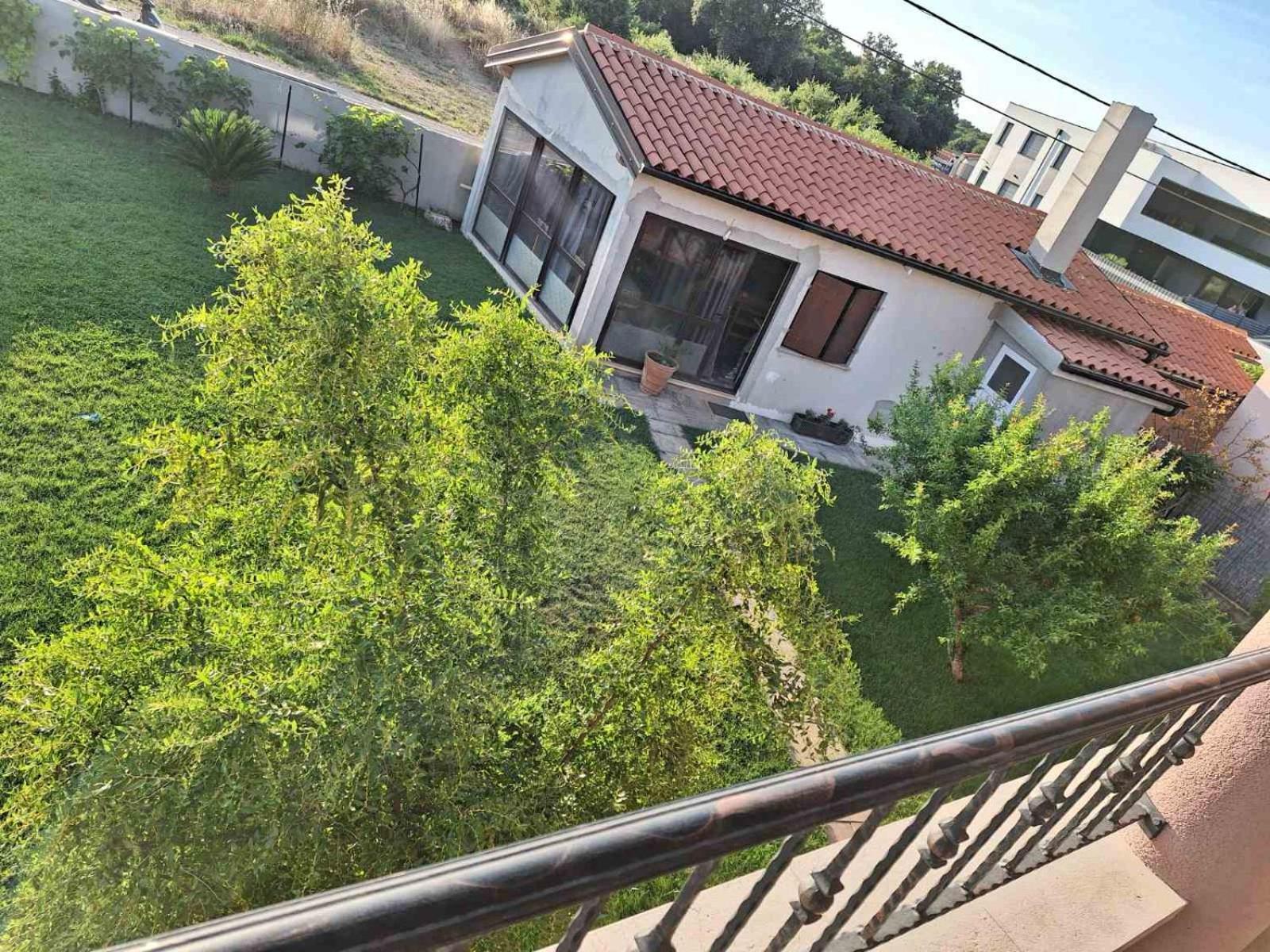Apartments Ines พูลา ภายนอก รูปภาพ